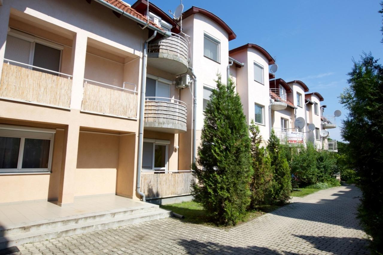 Zoli Apartmanok-Adri Kölcsey 32 Hajdúszoboszló Dış mekan fotoğraf